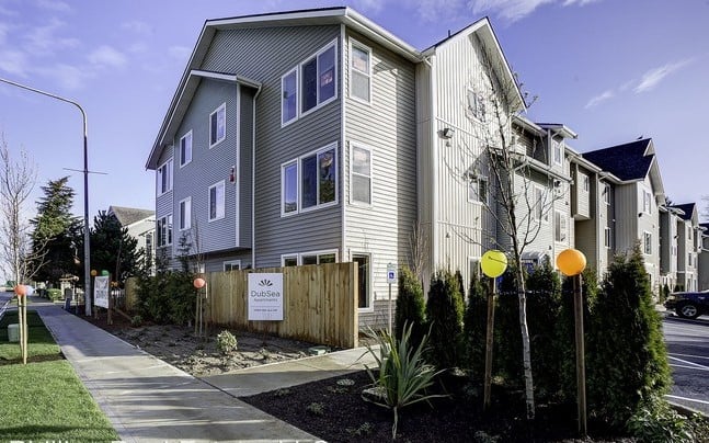 dubsea-apartments-seattle-wa-interior-photo(14)-2